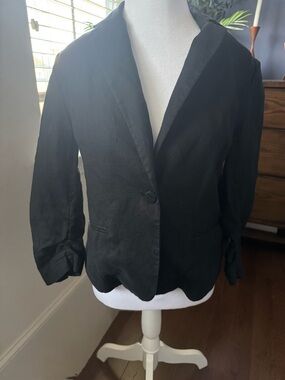 Neiman Marcus Black Single-Button Blazer